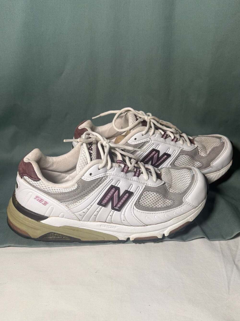 New Balance 1123 WR1123MC White Purple Motion Control Walking Shoes USA 9D